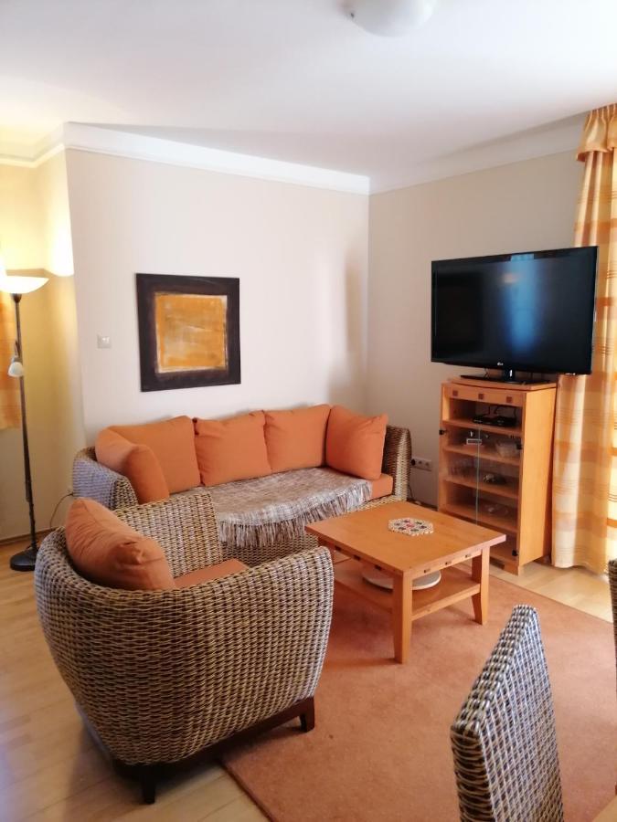 Daniella Apartman Bük Esterno foto